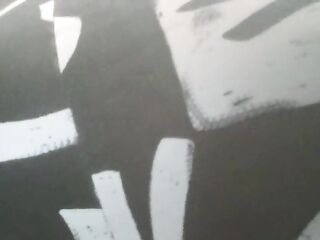 Fitting the large-bottomed gal