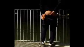 She-Male Shows Off Juicy Ass in Tight Gear – Steamy Outdoor Flex Session – 18+