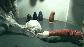 SPITWORM at the spitting table