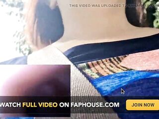 Wallowing a Pill Livecam During the time that Walking Inside My Abdomen POV