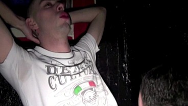 654 twink fucked by the sneaker top JONATHAN DARKO