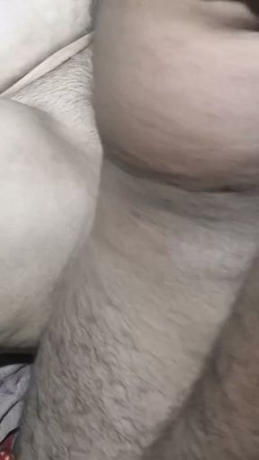 I pressed the pussy and ass of the rural village Bhabhi from both sides   Clip 1
