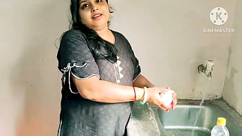 Desi wife hard-core fuking neighbour boy&#039_s kichen