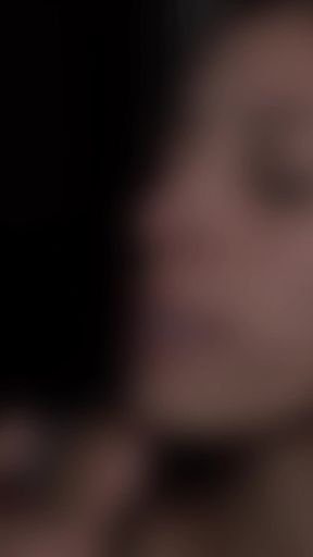 Lynn Scream forgets I'm her husband and gets hooked by the delivery Nicoph Cuckold Real   Clip 3