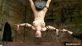Rain Degre - Underwater Inverted Sybianhelpless Big Tittied Blonde Suffers Mindblowing Orgasms