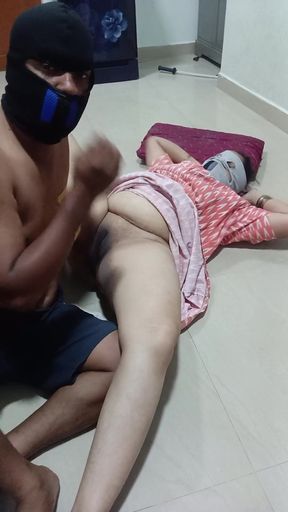 Ishu anuty fucking and any come to video call available   Clip 1