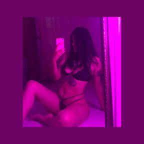 You think you're man enough to be with this bad bitch? Test it!!! 😈🔞