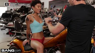 Honey Gold moans loudly as she rides a motorcycle and cums hard