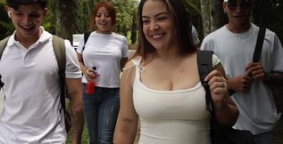 Horny MILF Sexologist Gets Her Tight Holes Drilled By A Young Student