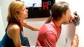 Tyler Bentley Justin Phoenix Trade Hot Outdoor Blowjobs – UnGloryhole