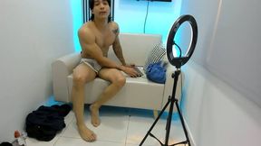 Toji Lee Private Show