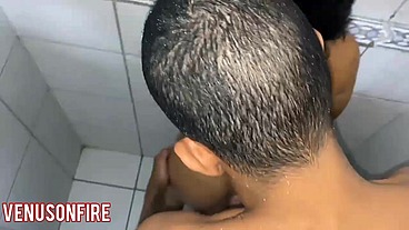 Depois de chupar esse BBC fiz ele quase gozar dentro