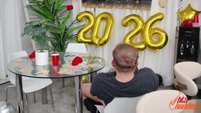 Hot Blonde Makes a Holiday Sex Tape Bts - Chloe Rose