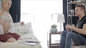 Blonde Babe Enjoys Anal Pleasure and Receives Cum in Her Ass