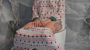 Rush to the toilet with massive diaries