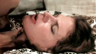 Amerikansk MILF flicka får grov anal knulla