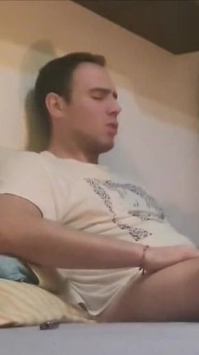 Housekeeper Sucking Houseowner's Cock