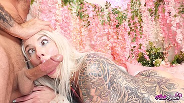 Pink Room Ep.23: Submissive Kasara Wood Rims, Sucks & Fucks