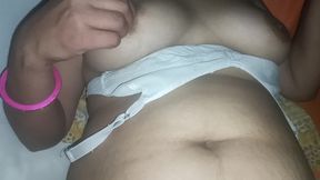 My friends masturbate in front of me passionately.