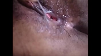 loren perrin - bajan in jamaica fingering her super wet pussy
