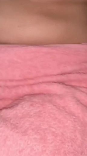 Suegra Caliente Se Queda Sola En Casa Con El Yerno. Que Culo Enorme!