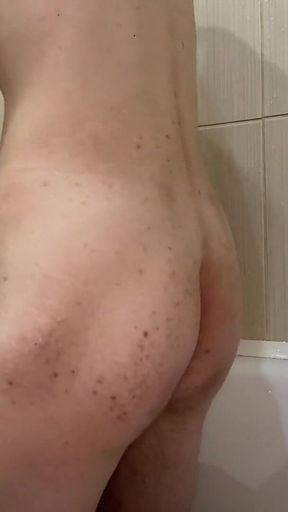 Sex Doggy Style in the Bath.