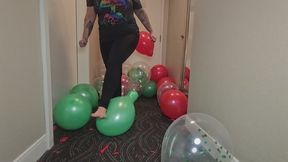 Mass Christmas balloon barefoot pop