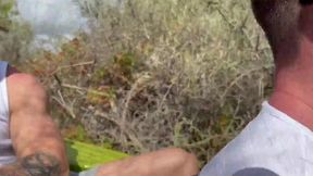 hey, new video du jeudi une video candauliste avec mr il me regarde me faire...