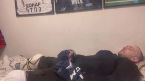 Fledgling jism in utter Hockey gear after instructing