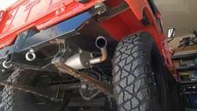 Tailpipe Black Exhaust Revving