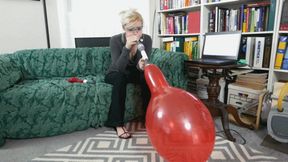 Amanda Blows a BelBal 14 to Bursting (MP4 - 1080p)