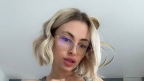 Community Creator
 @Alessia_Quinn @Pinch & #Blonde #Teen #Big Boobs #Glasses free hd video | Tik.Porn