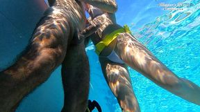 all natural milf julia north underwater anal in the pool