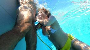 all natural milf julia north underwater anal in the pool