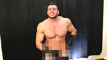 cumming hunk