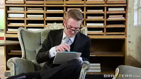 Spanish hooker Julia De Lucia assfucked in psychiatrist's office