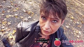 Needy almost GILF gets common park bang in Berlin