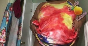 SSBBW Shows off Big Belly