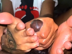 Jersey Feet aka jerseyfeets OnlyFans - Handjob with view of