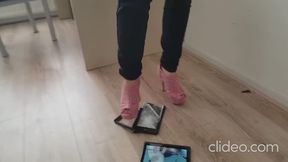 hard crush (trample and walking) tablet with high heels sexy feet