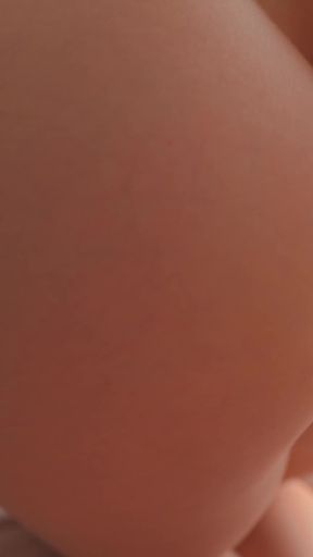 A model with a gorgeous ass and luscious tits overexcited a subscriber, and he destroyed her pussy. He came twice   Clip 1