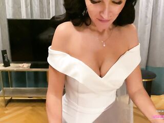 Homemade Porn by Wifebucket - A risque Halloween blowjob