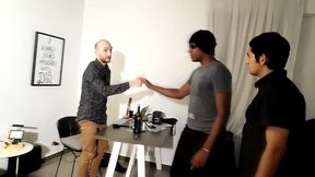 interracial ,la cogida de una puta entre amigos completo