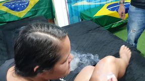 paty bumbum faz tatuagem com a buceta aberta e paga com a xereca . mirella mansur - alex lima - alemao tatuador