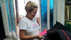 paty bumbum faz tatuagem com a buceta aberta e paga com a xereca . mirella mansur - alex lima - alemao tatuador