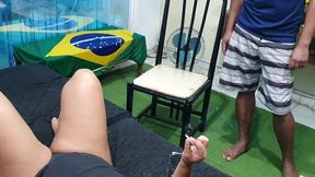 paty bumbum faz tatuagem com a buceta aberta e paga com a xereca . mirella mansur - alex lima - alemao tatuador