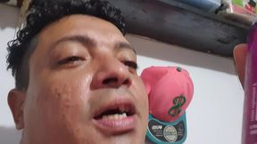 paty bumbum faz tatuagem com a buceta aberta e paga com a xereca . mirella mansur - alex lima - alemao tatuador