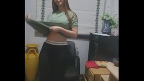 Me follo a la limpiadora