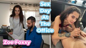 Zoe Foxxy - Sex day at the office