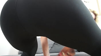 Curvy ass shaking and pov face sitting in black leggins and shiny spandex leggins